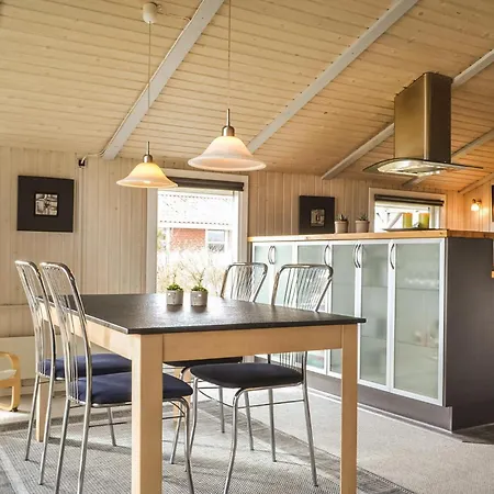 Holiday home Stunning In Hvide Sande With Kitchen *